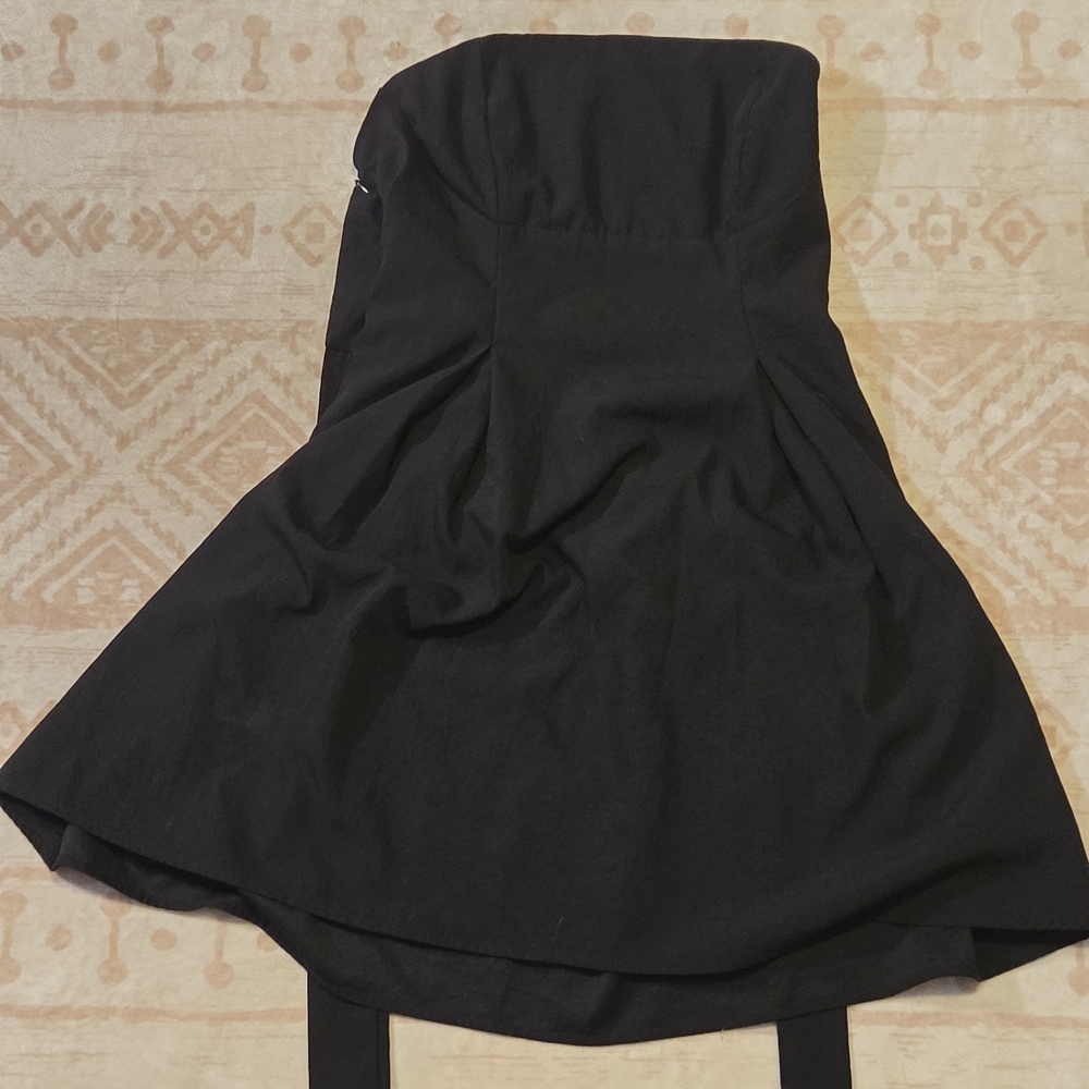 Elegant Black Strapless Dress